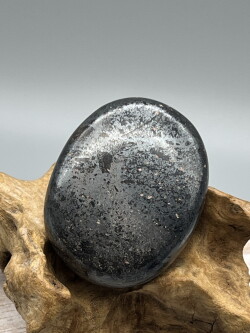 インド産ヘマタイト・磨き HEM005