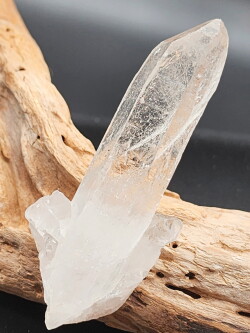 ヒマラヤ水晶ポイント HML004