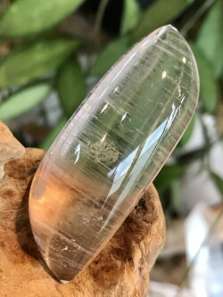 ブラジル産レムリアンシード・ルース LEM226