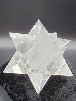 ブラジル・バイア・アレグリ鉱山産レムリアンシード・アステロイド LEM283