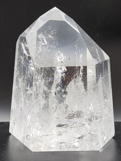 ブラジル・バイア・アレグリ鉱山産レムリアンシード・オベリスク LEM294