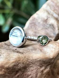 ギベオン・モルダバイト・リング（9～12号） MLM011