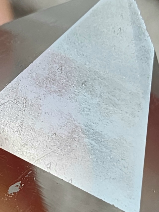 アーカンソー産水晶ポイント（レコードキーパー・レインボウ・イシス