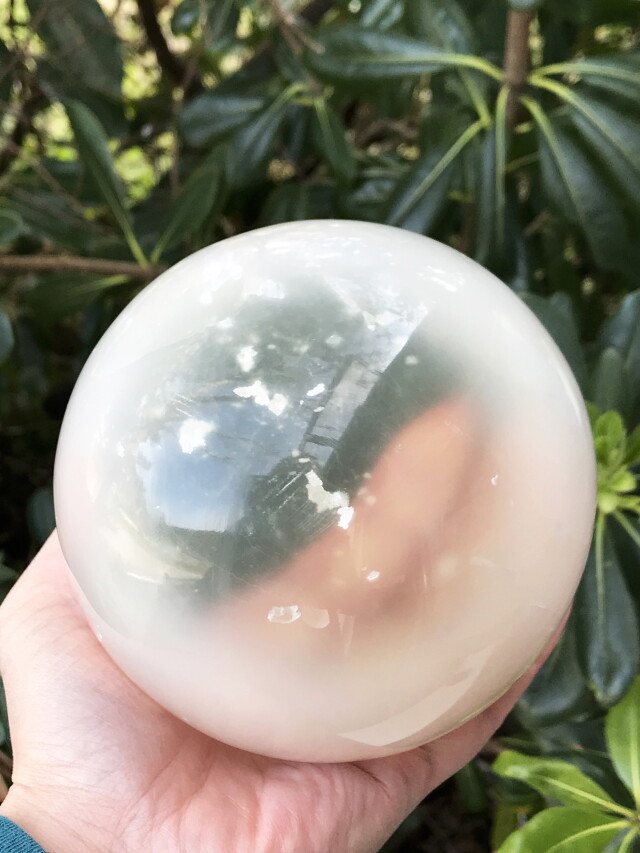 天然セレナイト 大型スフィア 天然セレナイト 大型スフィア