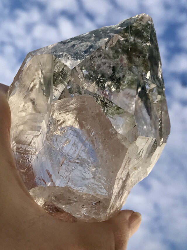 ヒマラヤ水晶 ＊ カテドラルクォーツ カイラス・クォーツ ヒマラヤ水晶 カテドラル クローライト