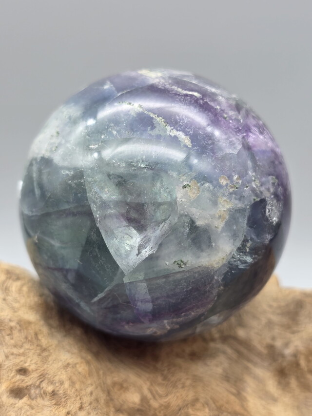 江西省九江産フローライト・スフィア FLR144