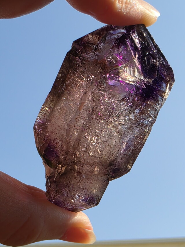 ★ 11/30まで値下　【原石】アメジストエレスチャル(骸骨水晶) 8/30まで値下☆【原石】アメジストエレスチャル(骸骨水晶) 【公式通販】