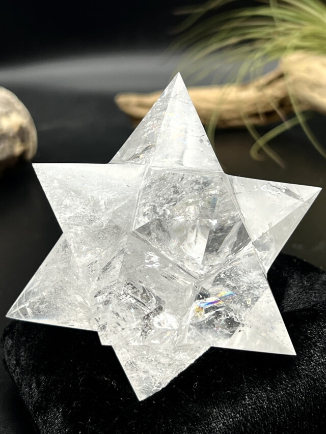 ブラジル産レムリアンシード・アステロイド（小星型十二面体） LEM247