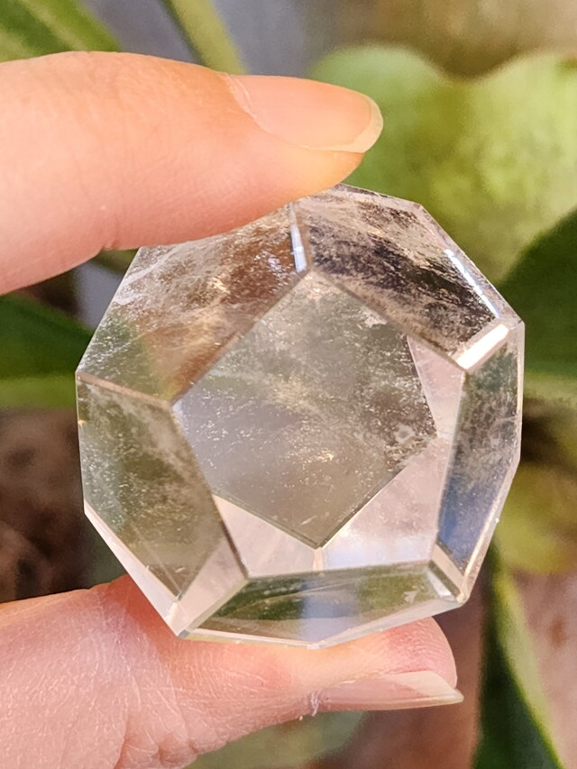 ブラジル・バイア・アレグリ鉱山産レムリアンシード・12面体 LEM274