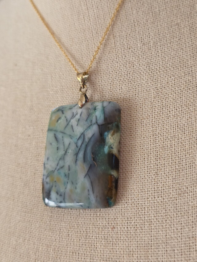 インドネシア産オパール(Wood Fossil)ペンダントトップ LPT254 インドネシア産オパール(Wood Fossil)ペンダントトップ LPT254