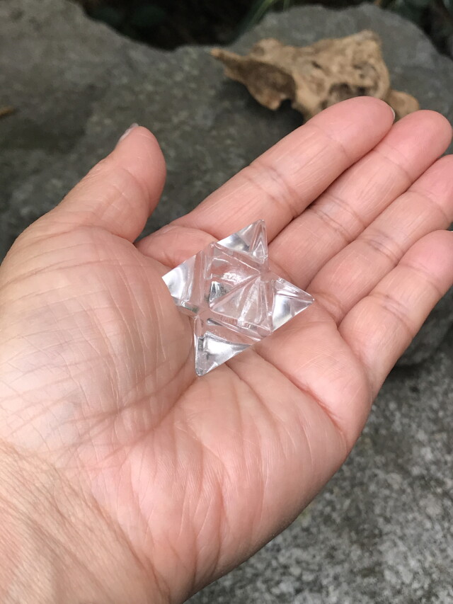 バイア産レムリアンシード・マカバスター水晶 MKB012