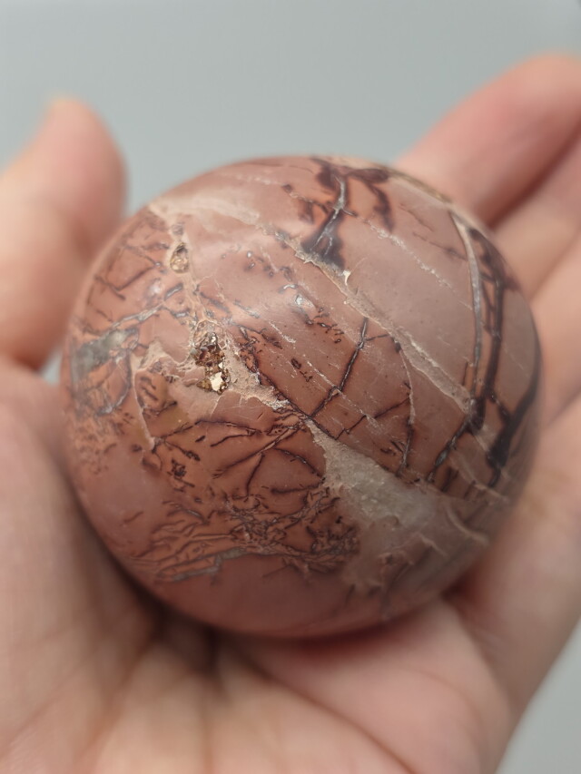 インド産ムーアカイト・スフィア MOO001