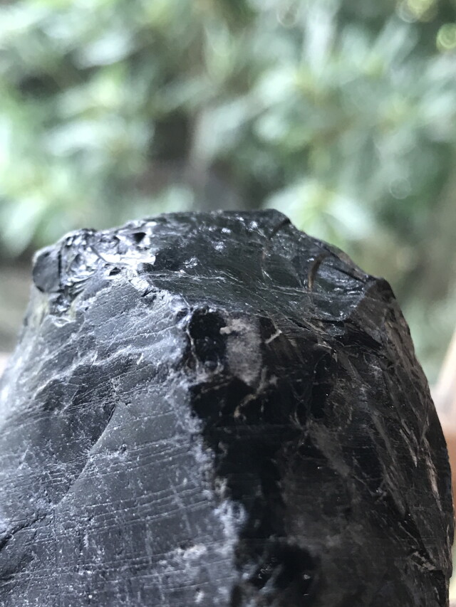 大分県産　黒曜石(乳灰色) 青森県産 黒曜石 一部磨きと未研磨海石 2個セット シルバー