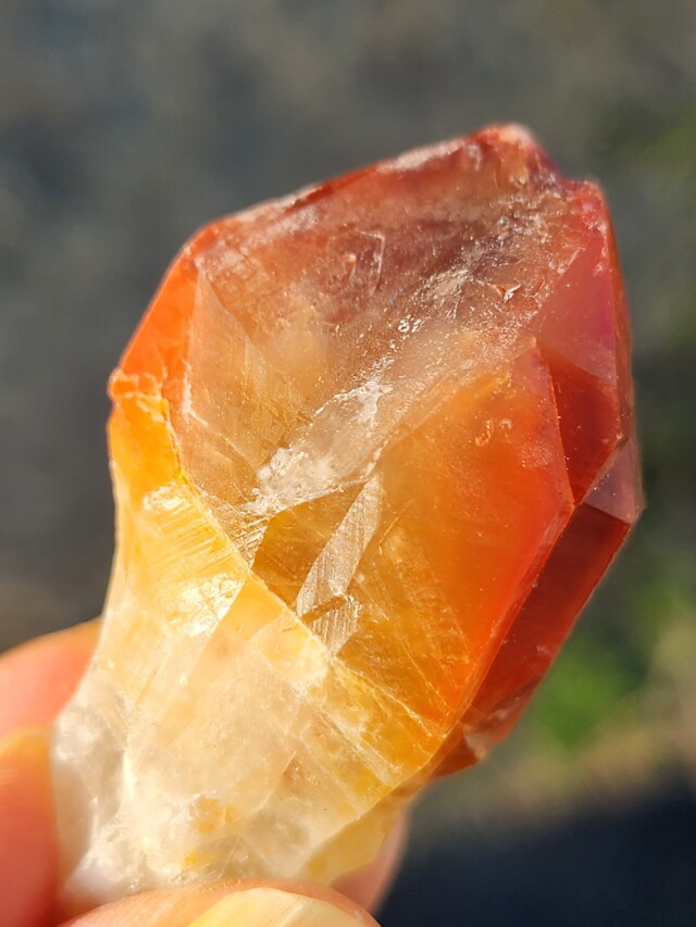 超希少！すっごいやつ！ブラジルゴイアス！ドリームコートレムリアン！ズドーンとくる ゴイアス産 レッドドリームコートレムリアン① | Amazing Stone