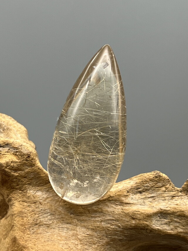 ルチル入り水晶　ブラジル ルチル入り水晶 148 ブラジル - 鉱物標本・隕石標本販売のWeb