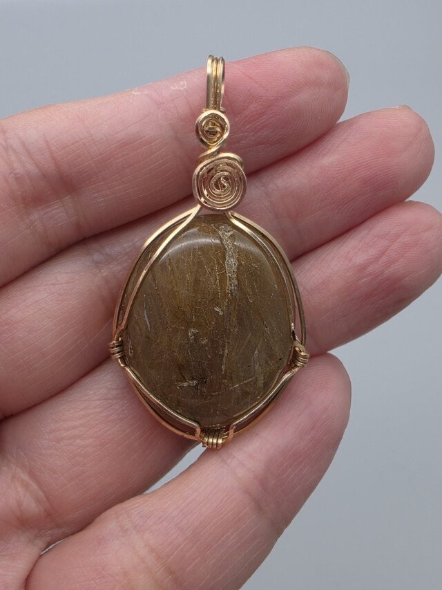 【専用】K14gfゴールデンルチルクォーツ❅ワイヤーアートペンダントトップ他1点 Handmade】ルチルクォーツ ペンダントトップ 18kgp（ヘアライン