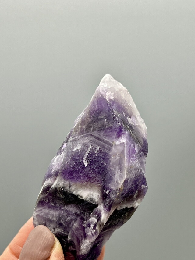 シェブロンアメジスト原石 SAM022