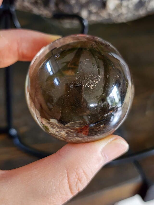 高品質 スモキークォーツスフィアNo.2076 ブラジル産]天然無着色