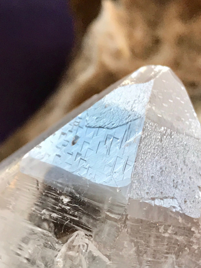 トライゴーニック水晶 TRY001