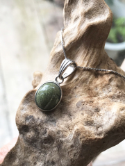 インド産 アクチノライト・ペンダントトップ ACL001