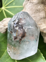 南アフリカ産 アホイト in クォーツ （Polished with LOVE） AIQ02