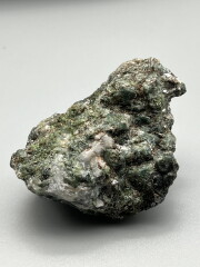 【Melody's collection】アレキサンドライト原石（母岩付き） ALX002