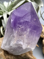 ボリビア・アナイ産アメジスト AMG074