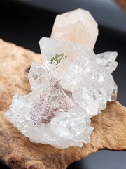 インド産アポフィライト（スティルバイト） APP039