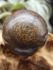 ブラジル産ブロンザイト・スフィア BRO001