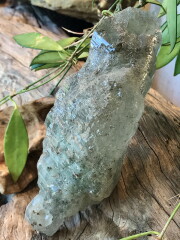 ヒマラヤ・マニカラン産クローライト in クォーツ CHL002