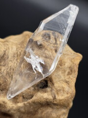 ファーデンクォーツ