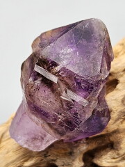 ジンバブエ産アメジストエレスチャル「ガブリエル・レイ」（セプター） GAB023