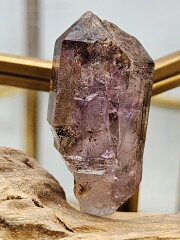 ジンバブエ産アメジストエレスチャル「ガブリエル・レイ」（キー） GAB031