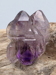 ジンバブエ産アメジストエレスチャル「ガブリエル・レイ」（ファントム、DT、マルチターミネイテッド） GAB050