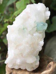 インド産グリーンアポフィライト・スティルバイト GAP019