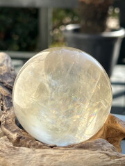 ブラジル産ゴールデンカルサイト・スフィア GCL003