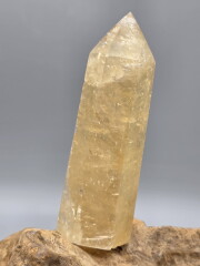 ゴールデンカルサイト・オベリスク GCL010