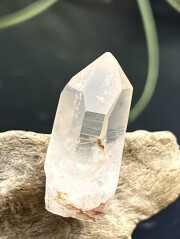 カブラル産ゴールデンレムリアンシード（ゴールド） GLM010