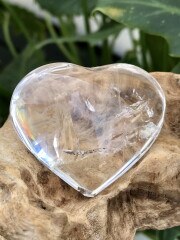 ブラジル・バイア・アレグリ鉱山産レムリアンシード・ハート（レインボウ） LEM229