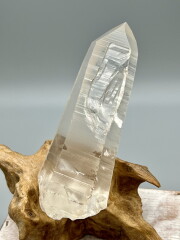 ブラジル・カブラル産レムリアンシード・原石 LEM308