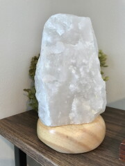 クリアクォーツ・原石ランプ LMP048
