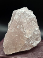 マダガスカル産ローズクォーツ原石 ROS078