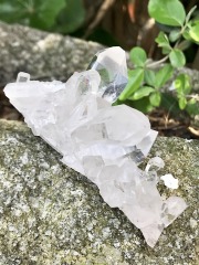 ブラジル・トマスゴンサガ産・水晶クラスター TMZ002