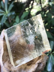 メキシコ・ナイガ鉱山 オプティカル・イエローカルサイト YCA003