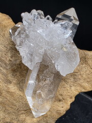 ゼコデソーザクォーツ（ゼカジソーザ・ゼッカクリスタル）・ミニクラスター（ブリッジ・レインボウ・DT） ZEC133