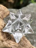 バイア産レムリアンシード・アステロイド水晶（小星型十二面体） ASQ012