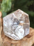 ブラジル産多面体水晶（12面体） DDC007