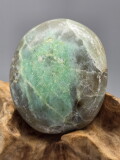 マダガスカル産ガーニエライト磨き（グリーンムーンストーン） GNR003