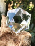 ブラジル産多面体水晶（20面体） ICO002