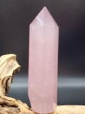 マダガスカル産ローズクォーツ・オベリスク ROS069